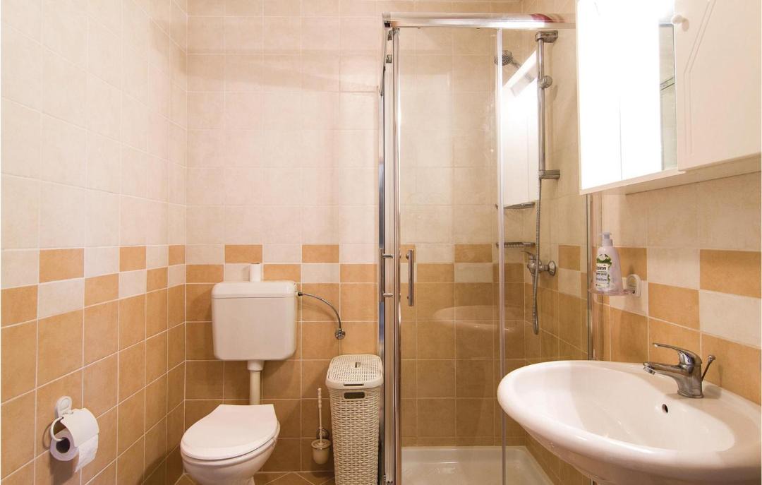 Photo of Bathroom in Banjole