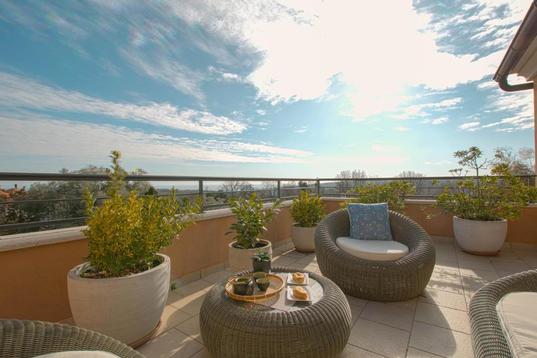Photo of Patio Balcony in Peruski