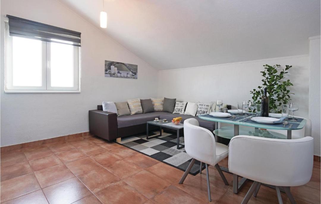 Photo of Livingroom in Loborika