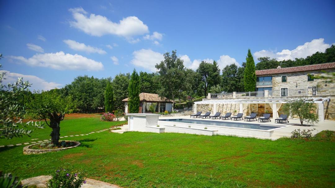 Photo of Others in Sterna