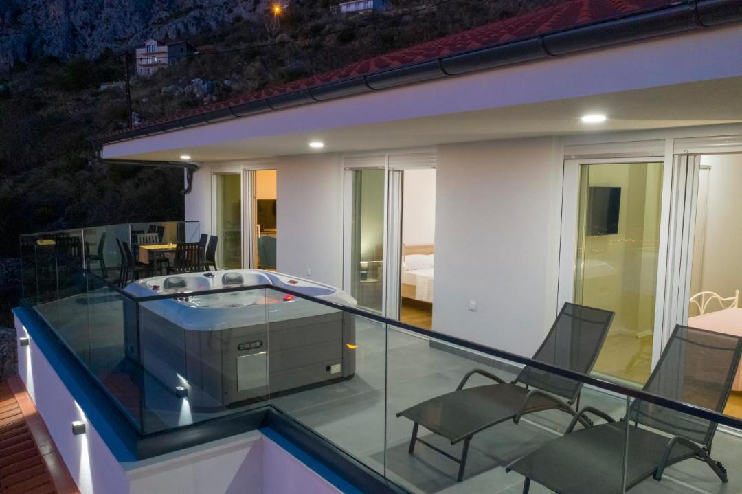 Photo of Patio Balcony in Borak