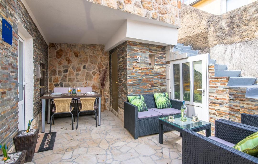 Photo of Patio Balcony in Vrbnik