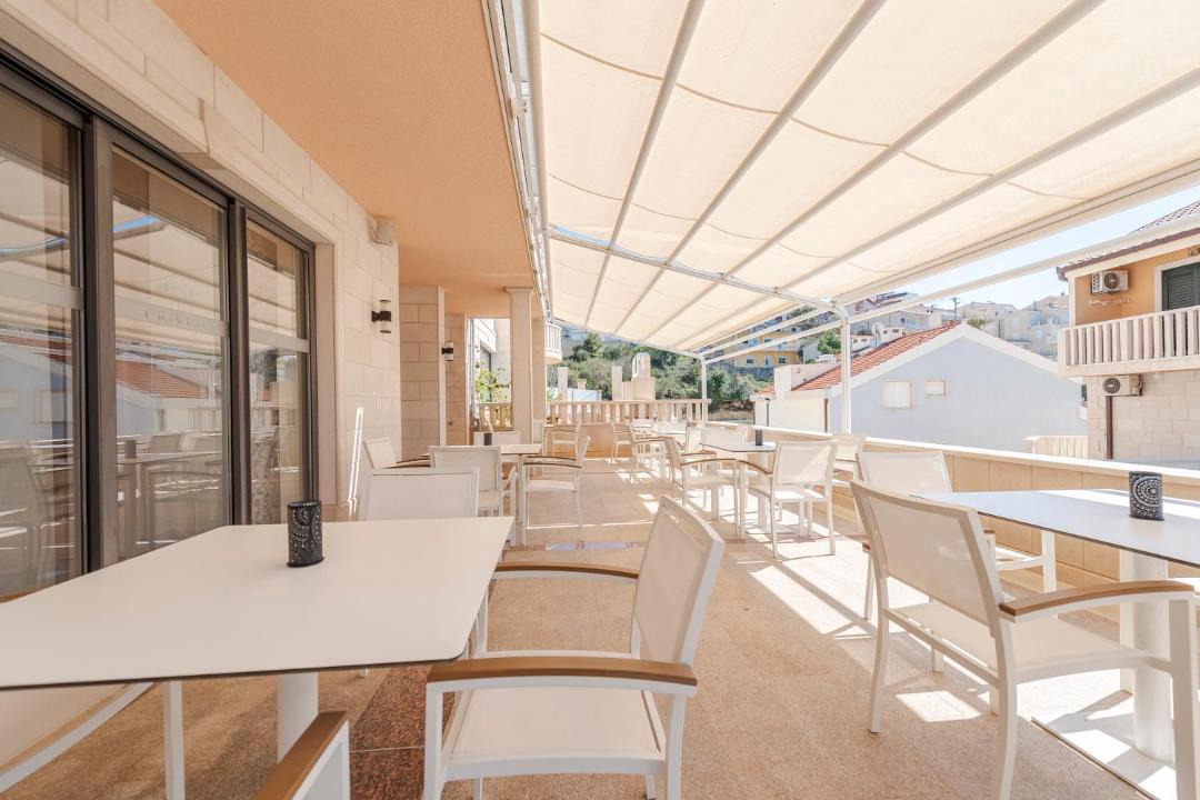 Photo of Others in Omis