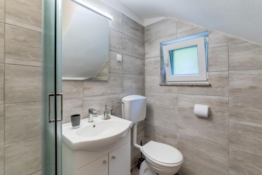 Photo of Bathroom in Fuzine