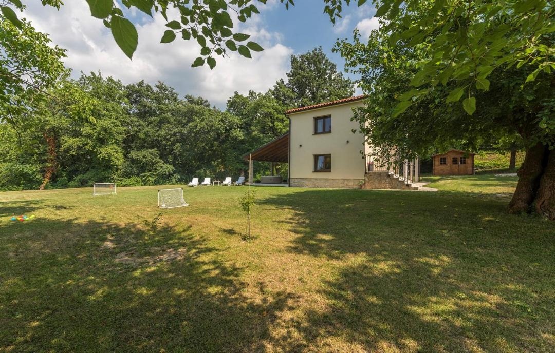 Photo of Buildings in Pazin