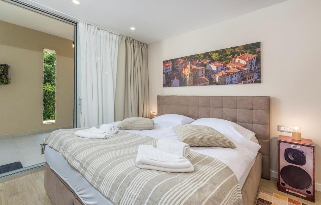 Photo of Bedroom in Brkac