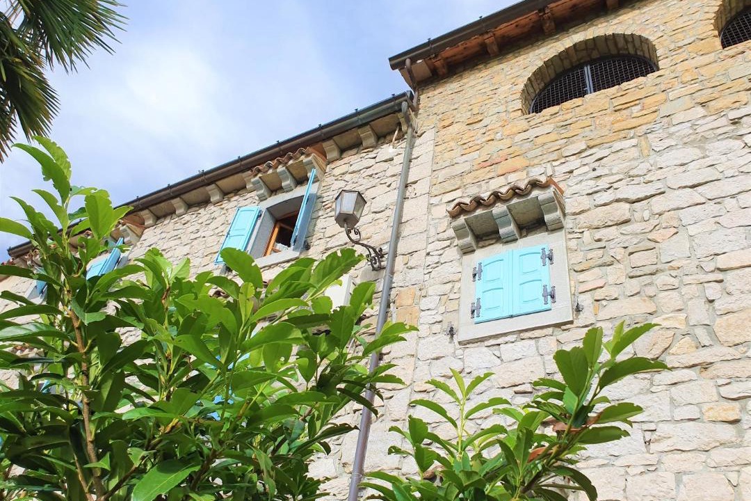 Photo of Buildings in Buzet
