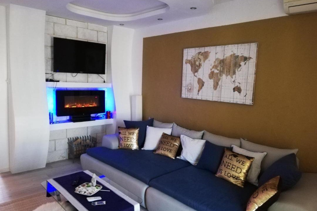 Photo of Livingroom in Sarsoni