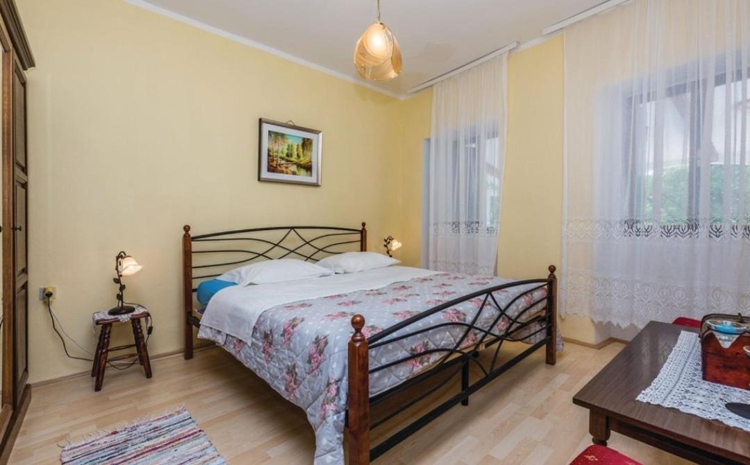 Photo of Bedroom in Drivenik