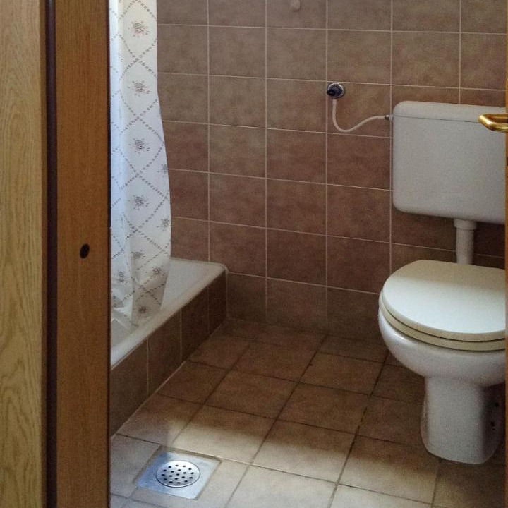 Photo of Bathroom in Vinkuran