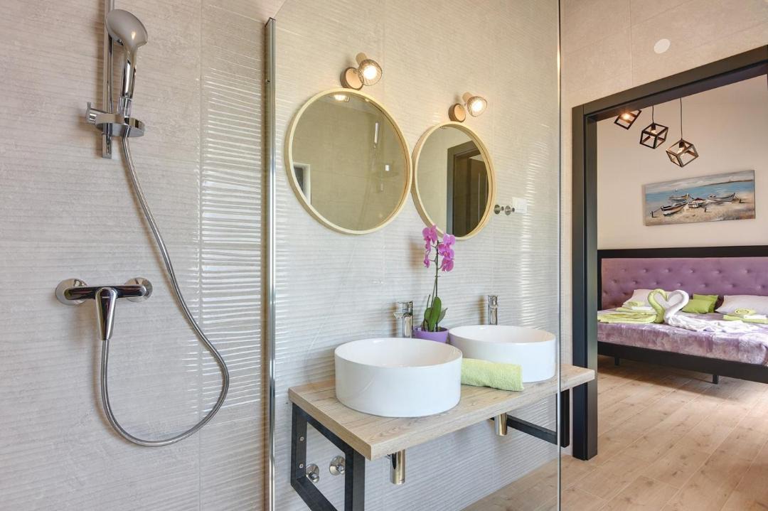 Photo of Bathroom in Rebici