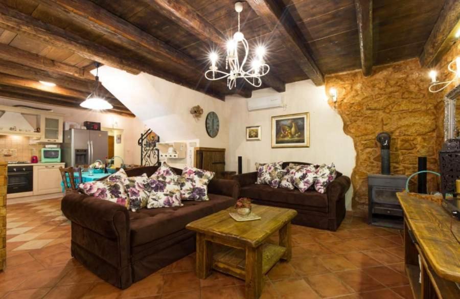 Photo of Livingroom in Rasopasno
