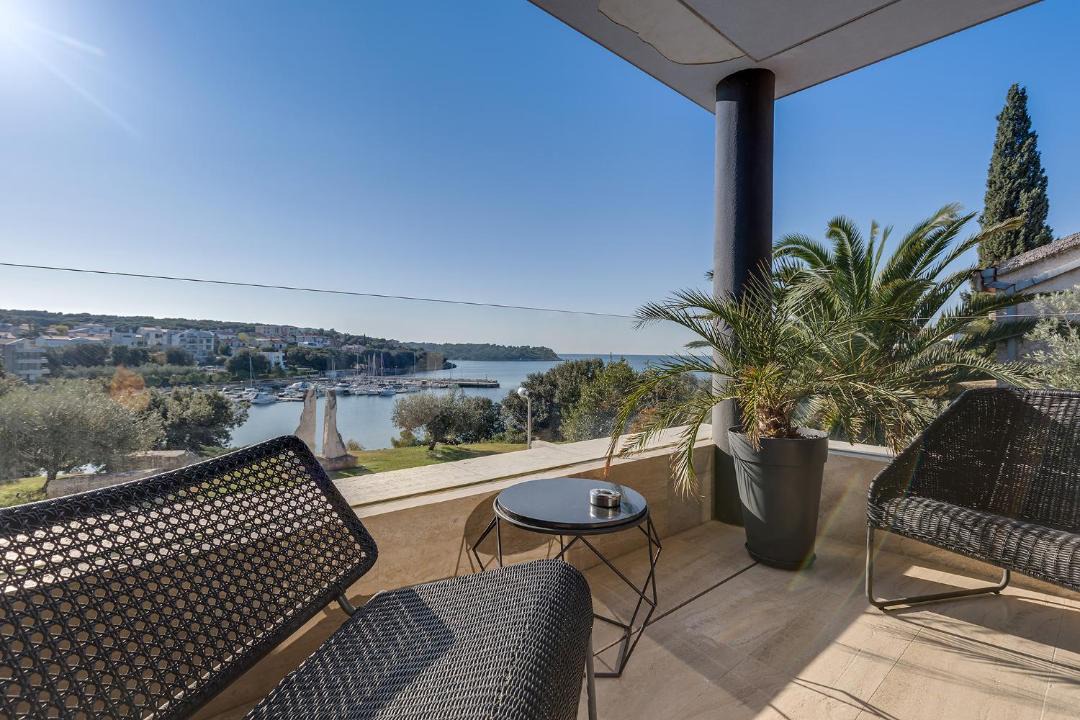 Photo of Patio Balcony in Pjescana Uvala