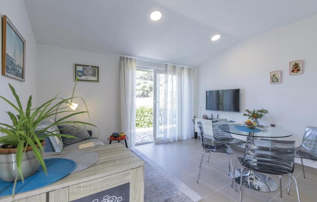 Photo of Others in Lupoglav