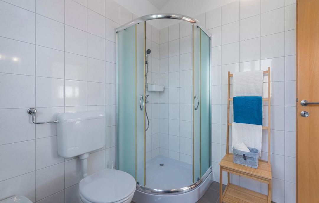 Photo of Bathroom in Brgod