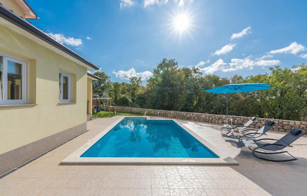 Photo of Outdoor in Brgod