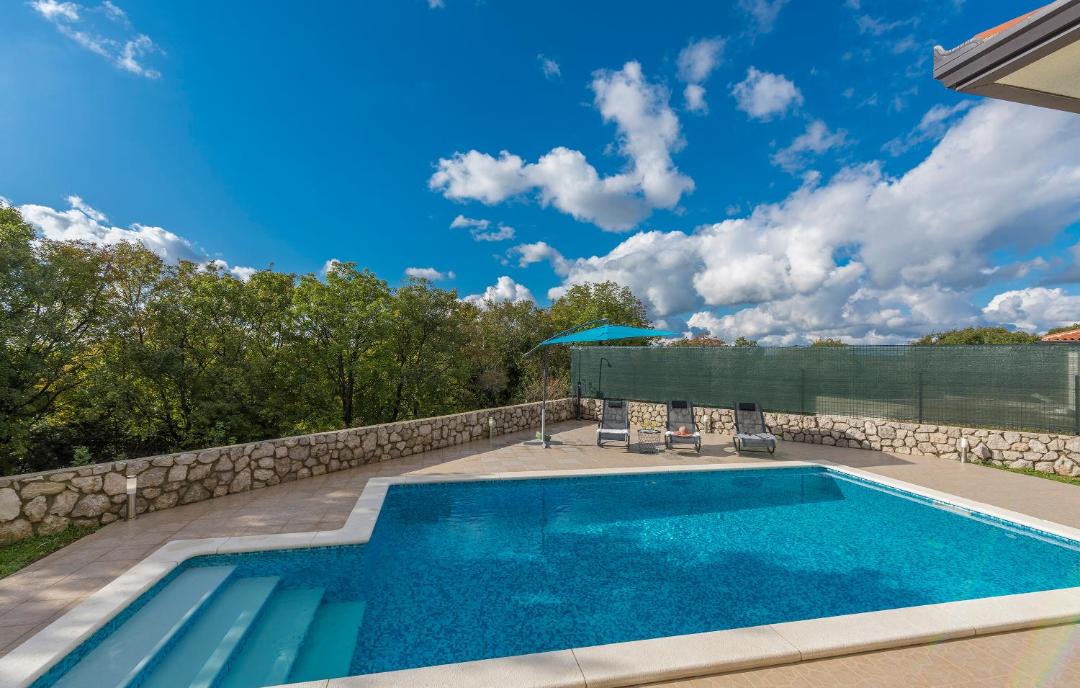 Photo of Outdoor in Brgod