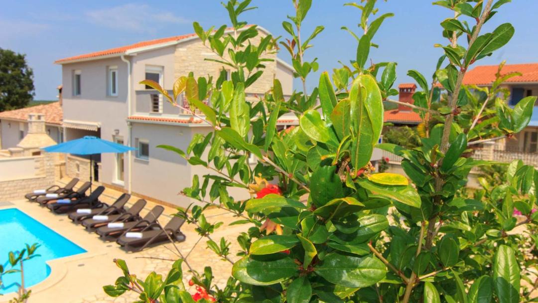 Photo of Outdoor in Gajana