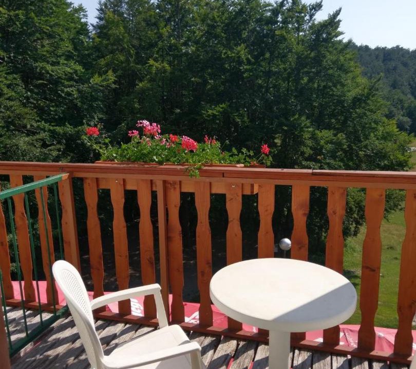 Photo of Patio Balcony in Platak