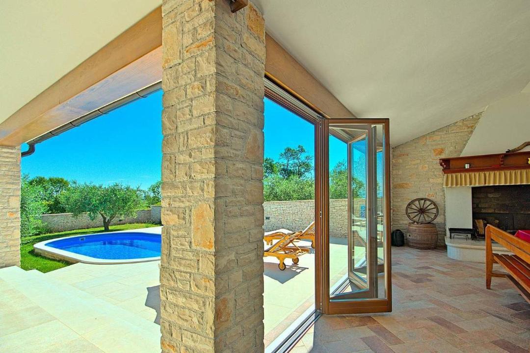 Photo of Patio Balcony in Kavran