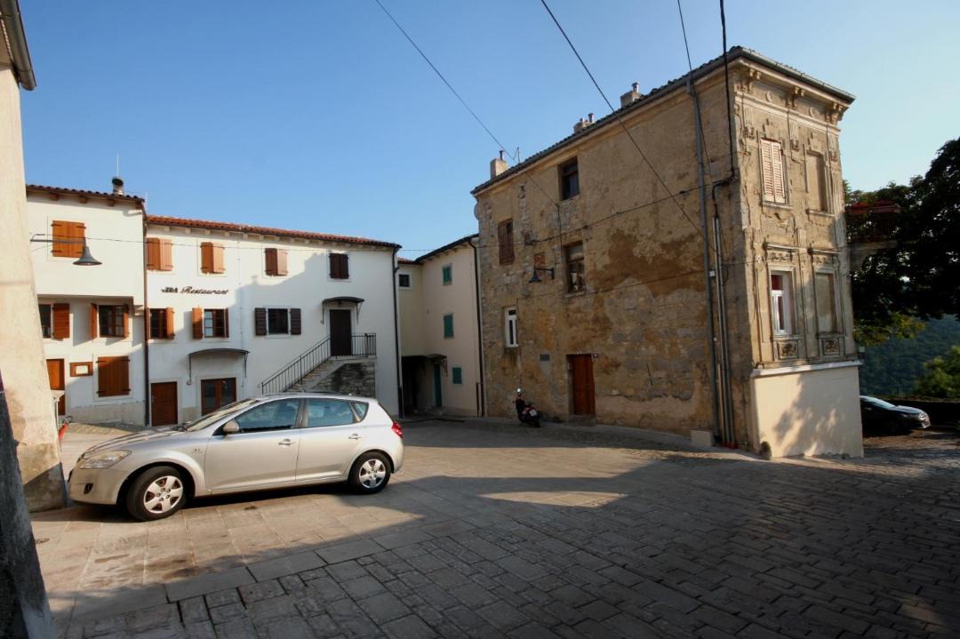Photo of Buildings in Buzet