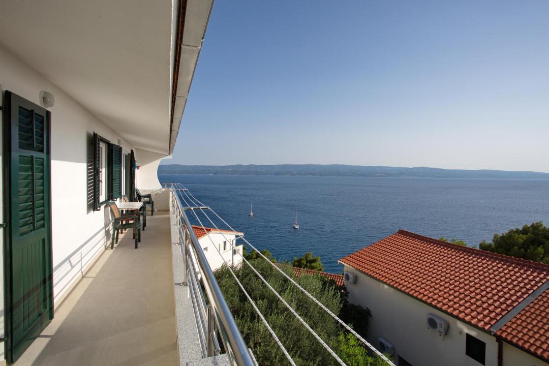 Photo of Others in Omis