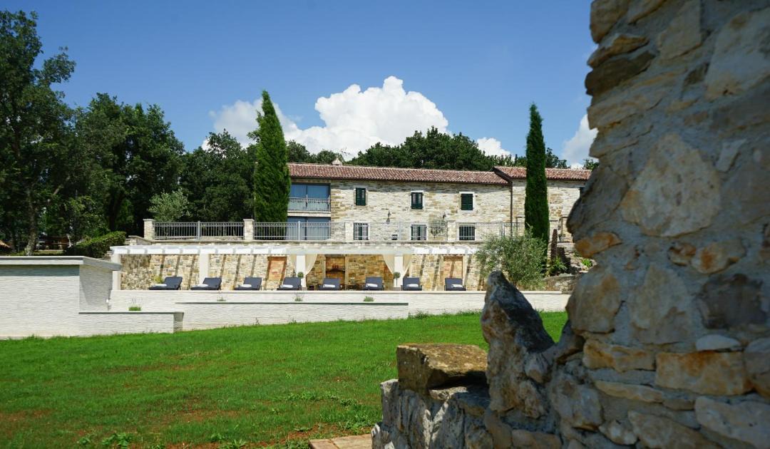 Photo of Others in Sterna