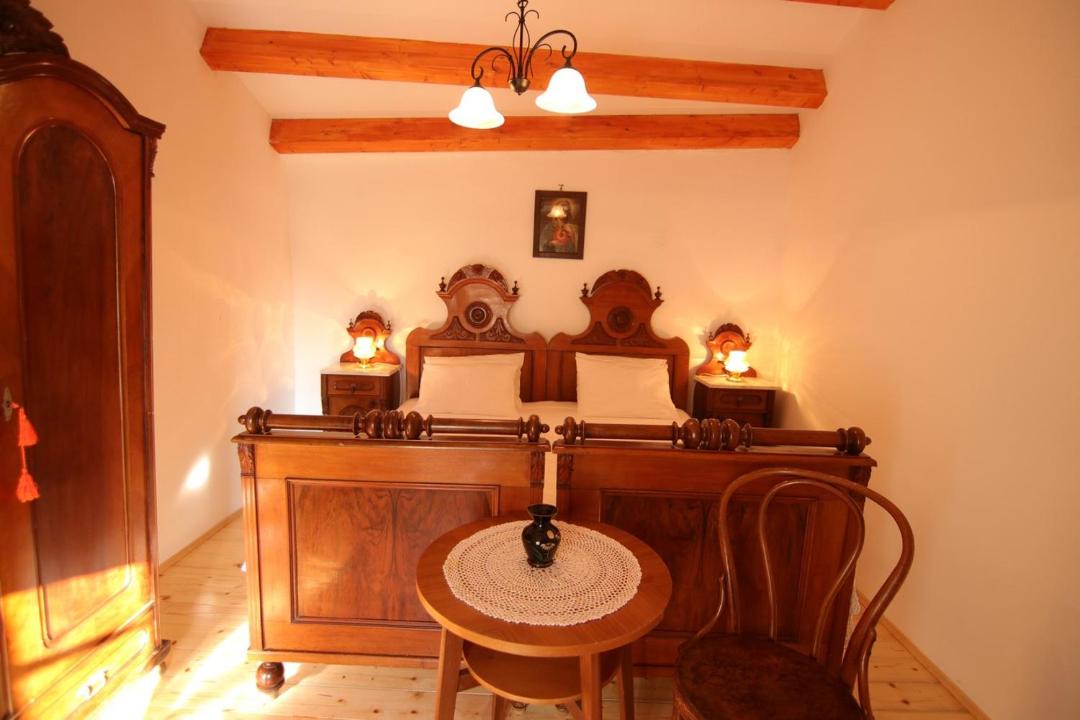 Photo of Others in Miholascica