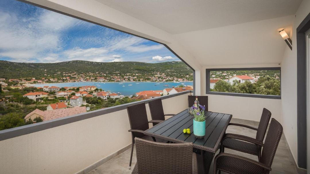 Photo of Patio Balcony in Vinisce