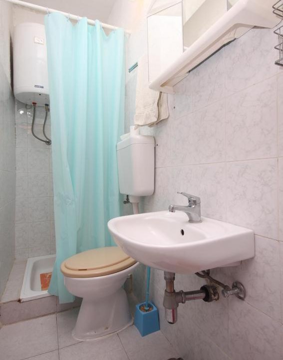 Photo of Bathroom in Metajna