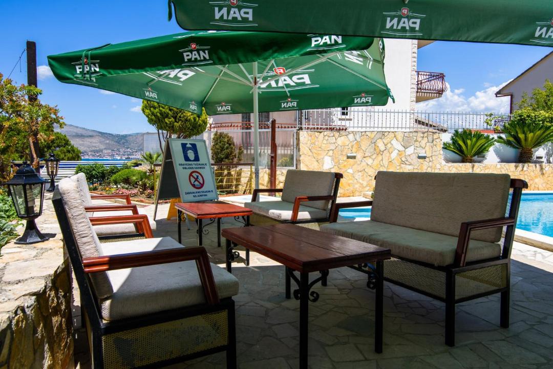 Photo of Patio Balcony in Okrug Gornji