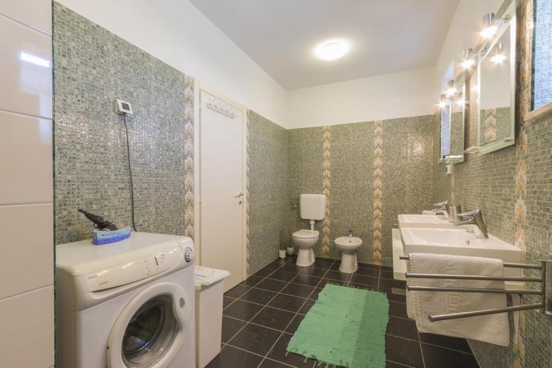 Photo of Bathroom in Rebici