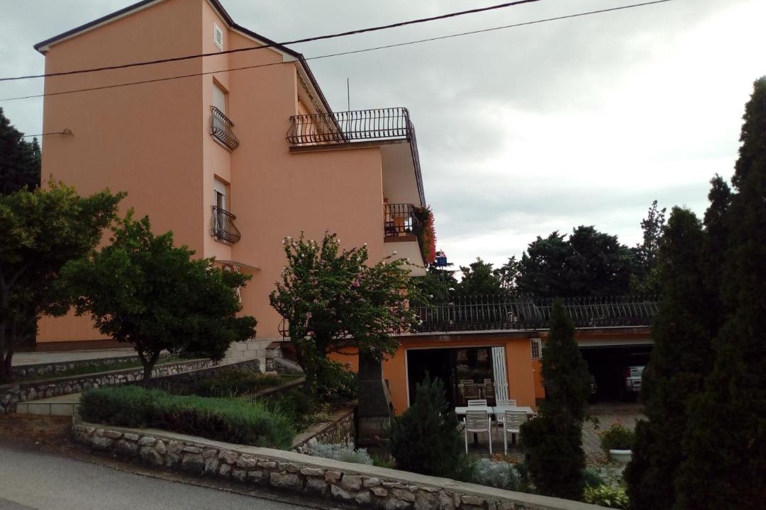 Photo of Buildings in Smrika
