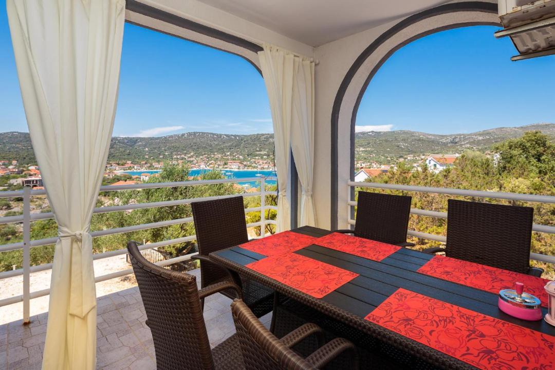 Photo of Patio Balcony in Vinisce
