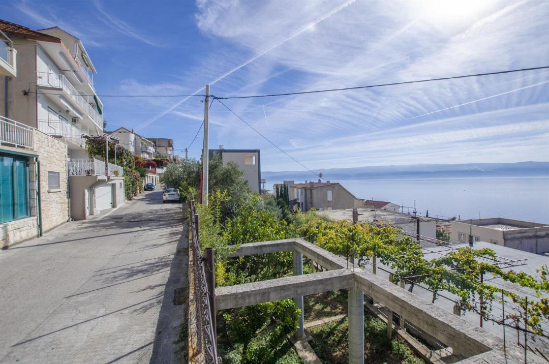 Photo of Others in Omis