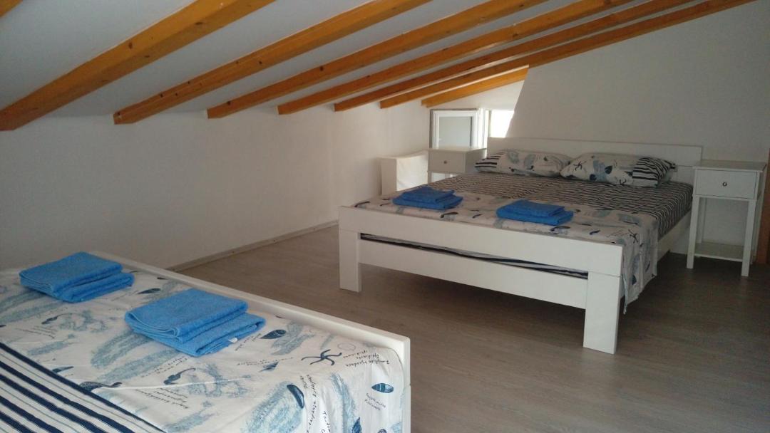 Photo of Bedroom in Cres