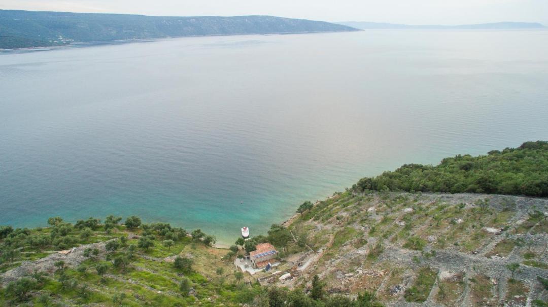 Photo of Outdoor in Cres