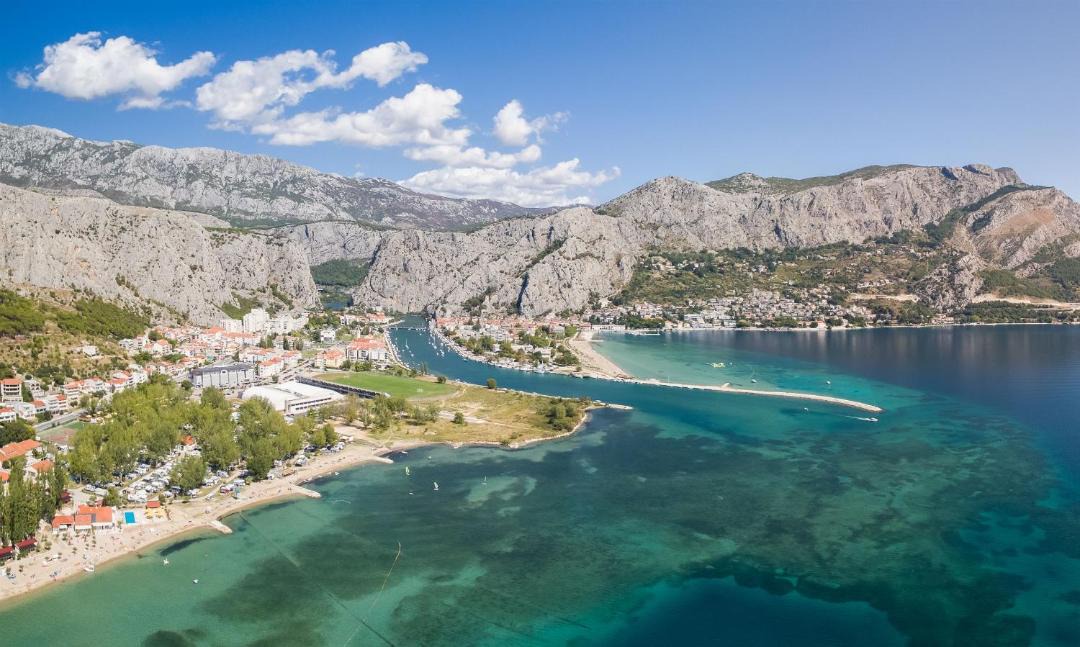 Photo of Others in Omis