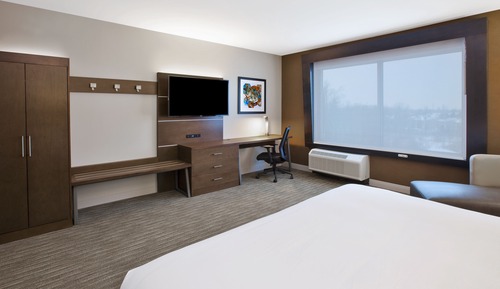 Standard Room, 1 King Bed