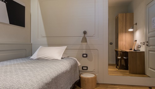Standard Single Room