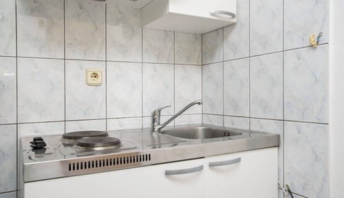 Apartment (A7)