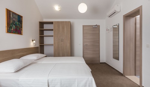 Double or Twin Room, Garden View