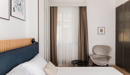 Room I. Mestrovic (ground floor)