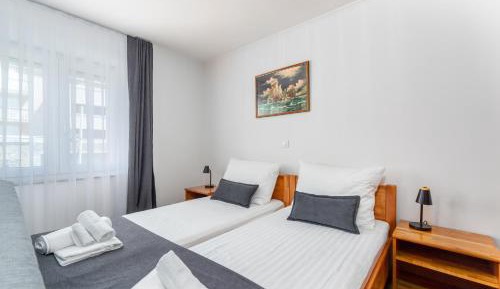 Classic Double Room with Park View