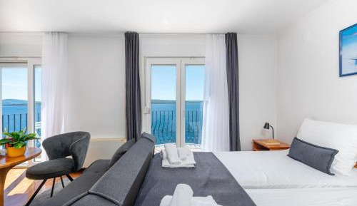 Classic Double Room with Sea View