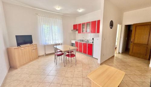 One-Bedroom Apartment - Ground Floor
