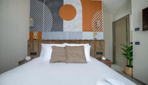 Standard King Room