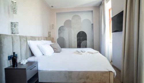 Deluxe Double Room with Balcony and Sea View