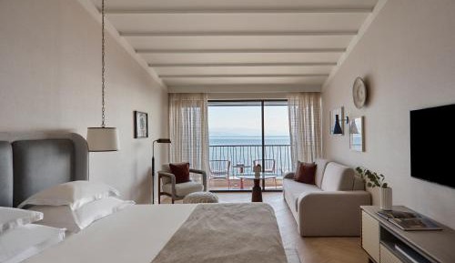 Superior Family Room Sea View with Balcony