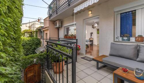 Apartment with Terrace